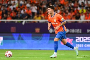 注册入口-山东鲁能自己打脸了？水货外援加盟仅半年就解约，中超球队没人要